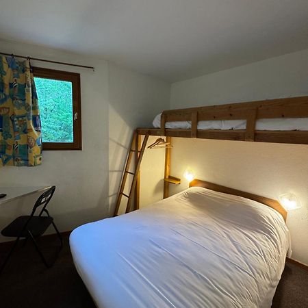 Symp'Hotel Nivolas-Vermelle Zewnętrze zdjęcie